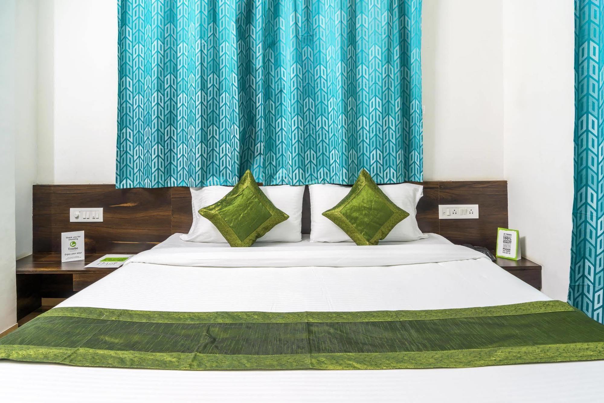 Fabhotel Pruthamesh Pride นาสิก ภายนอก รูปภาพ