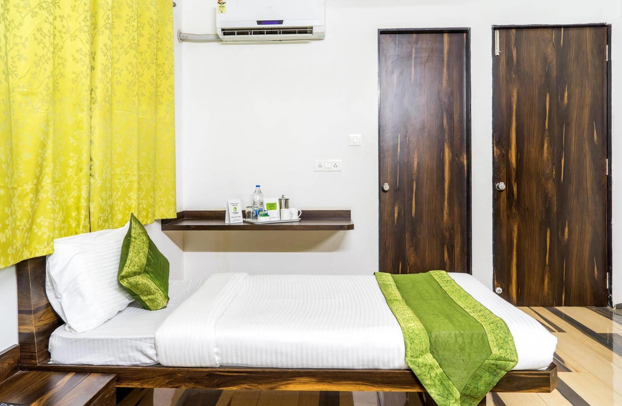Fabhotel Pruthamesh Pride นาสิก ภายนอก รูปภาพ