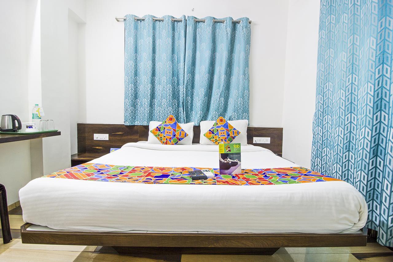 Fabhotel Pruthamesh Pride นาสิก ภายนอก รูปภาพ