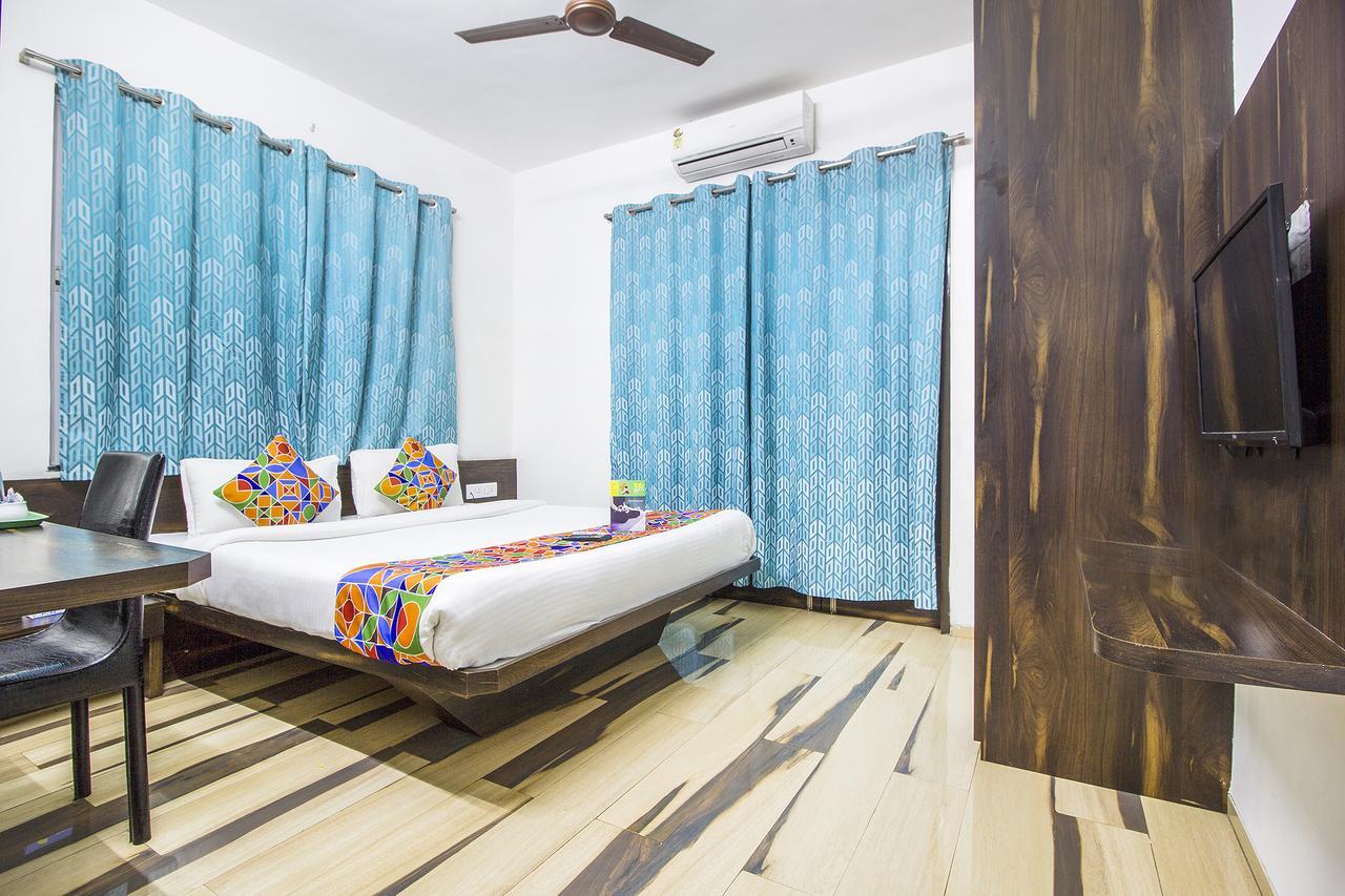 Fabhotel Pruthamesh Pride นาสิก ภายนอก รูปภาพ