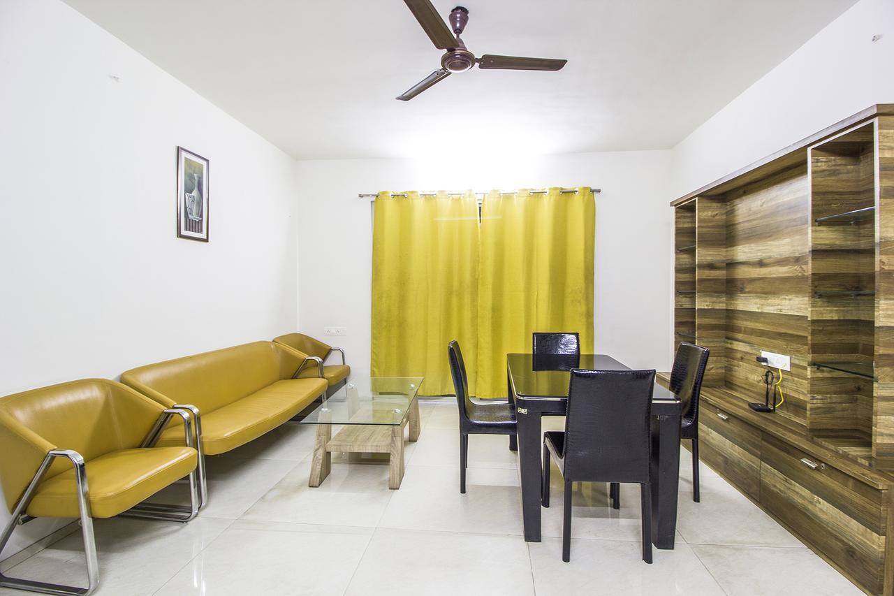 Fabhotel Pruthamesh Pride นาสิก ภายนอก รูปภาพ