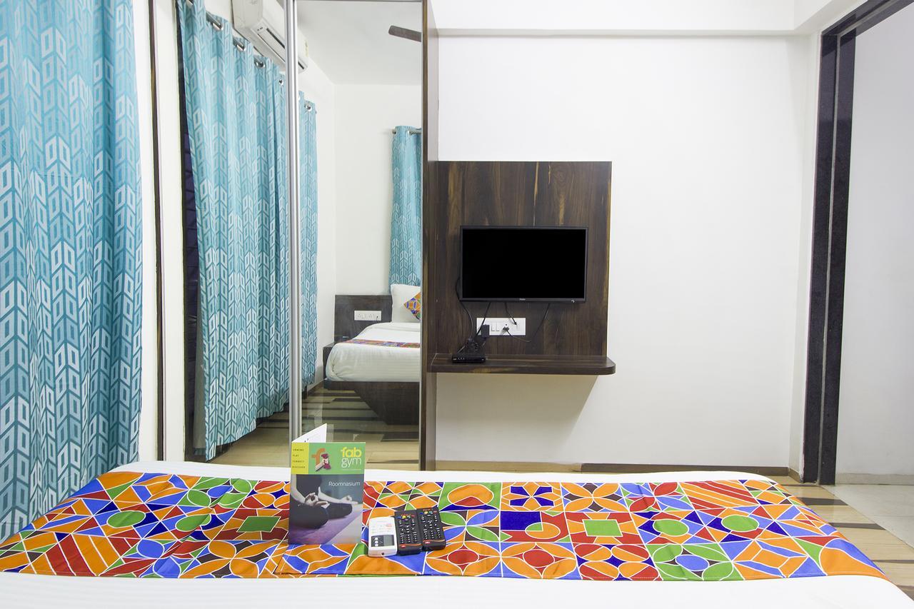 Fabhotel Pruthamesh Pride นาสิก ภายนอก รูปภาพ