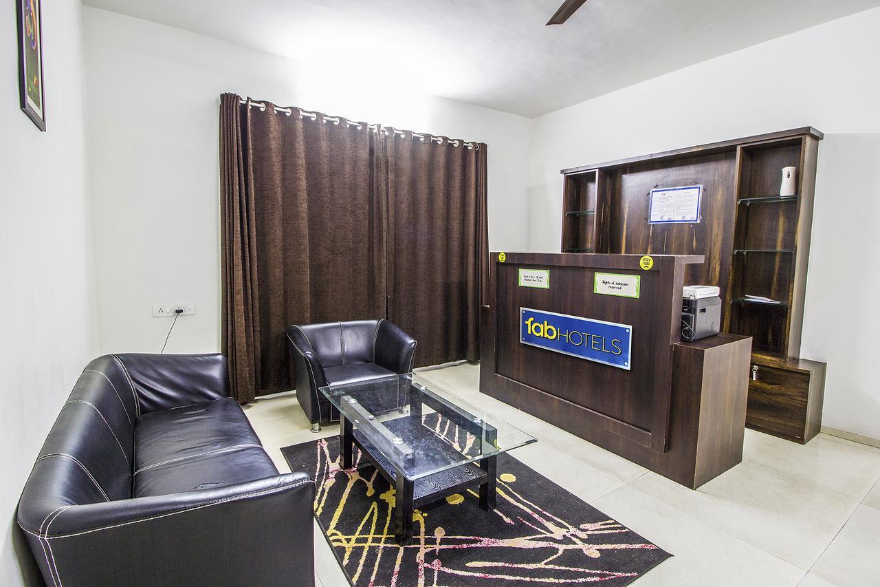 Fabhotel Pruthamesh Pride นาสิก ภายนอก รูปภาพ